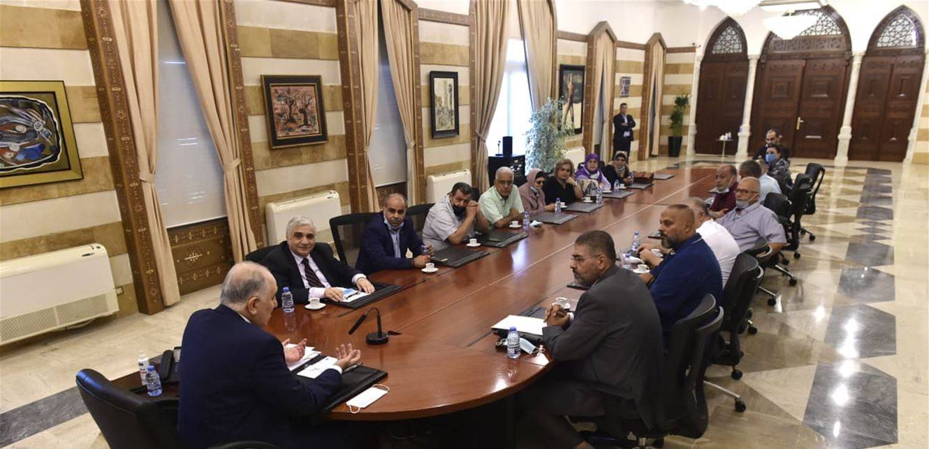 وزير الداخلية التقى وفد الجمعيات البيروتية