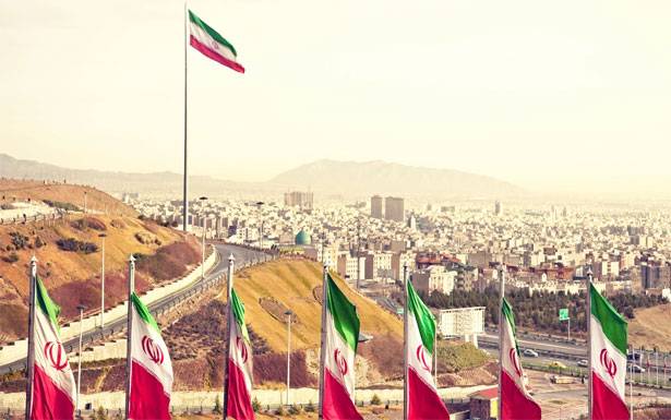 من يصنع قوة ايران ؟