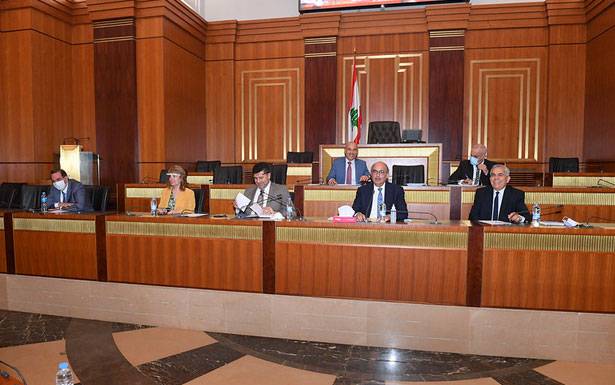 نجم بعد جلسة «الأشغال» : على الحكومة إيجاد حــلّ للكهرباء ومشتقات الـنـفـط
