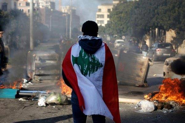 قيادي فـي 8 آذار يسأل : مــَن هـو الـمطـلـوب مـنه الـحياد؟