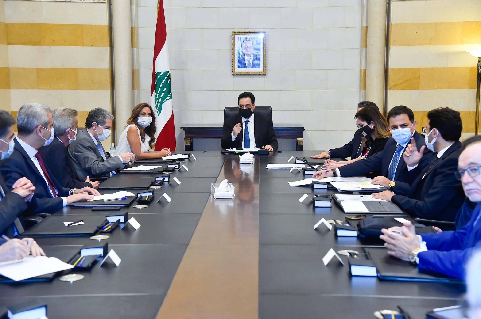 «الدخان الأبيض» لــم يخرج مــن الإجتماع الـمالي الــذي تـرأسه ديــاب
الإتفاق على إنشاء الصندوق السيادي والخلاف حول إدارتــه
الإتـفاق على تـــوزيـع الخسائر والخلاف حول تـحديد الأرقام