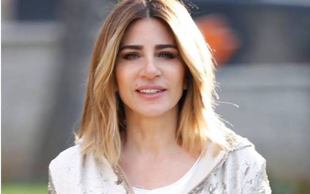 نداء عاجل من ريتا عاد: في عِيَل بالكرنتينا بناموا عالحجار وبناياتن رح توقع عالارض!