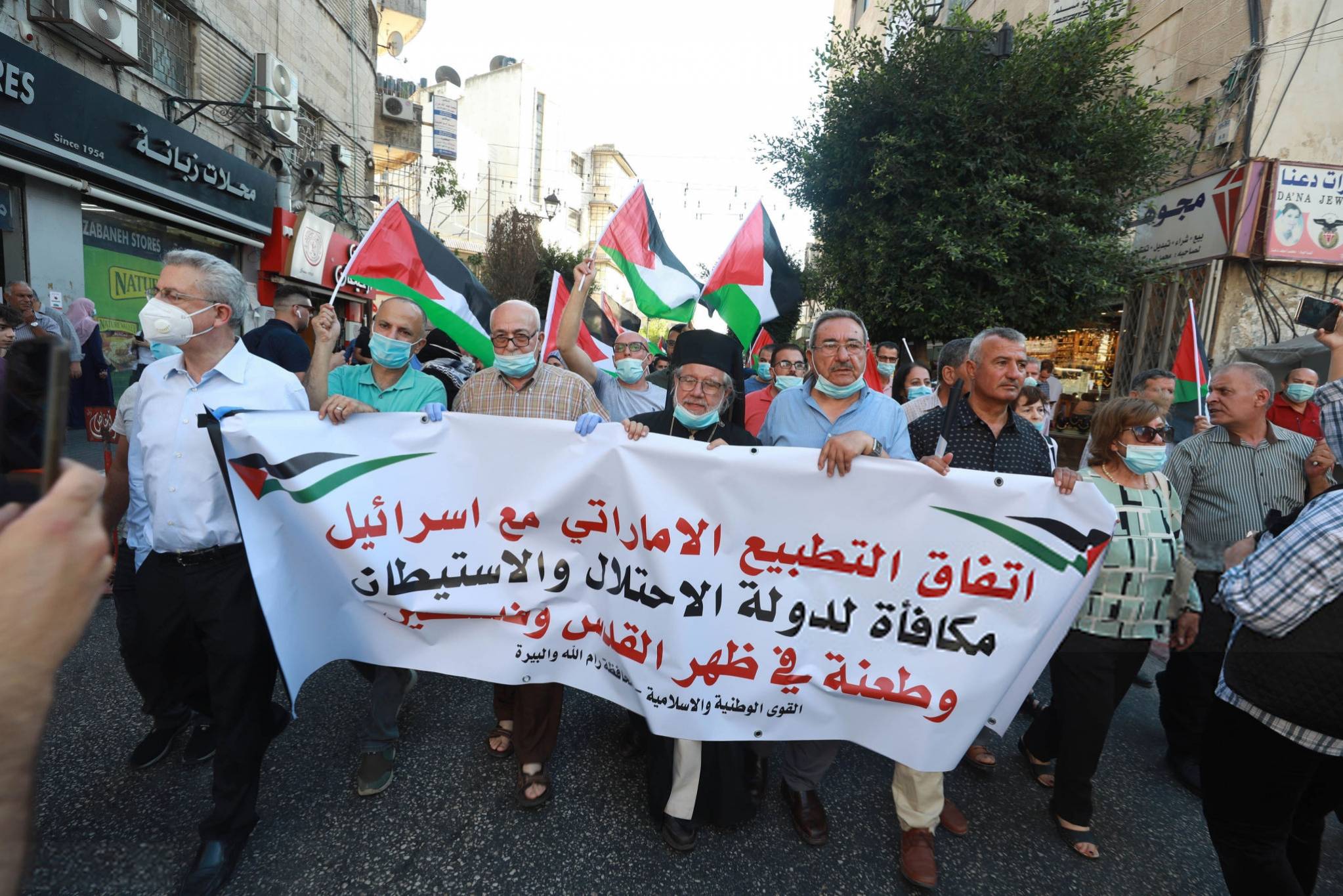 عباس: ليس من حق الإمارات التحدّث بإسم الفلسطينيين ولن نقبل باستخدام قضيّتنا ذريعة للتطبيع