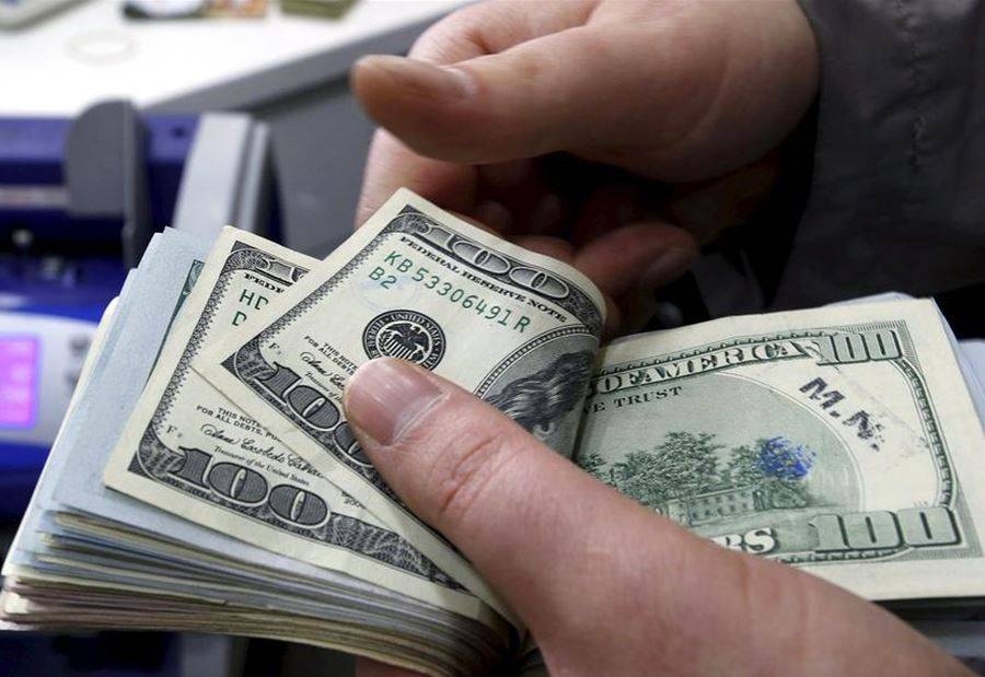 انخفاضٌ ملحوظٌ في دولار السوق السوداء