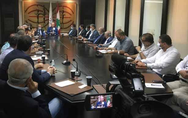 إطلاق محاور النهوض بالقطاع التجاري .. وتلويح بالتصعيد شمّاس لرفع الإغلاق التام أو استبداله بفتح 6 ساعات