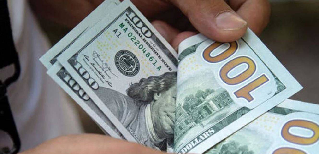 اليكم سعر الدولار مقابل الليرة وفق ما حددته نقابة الصرافين