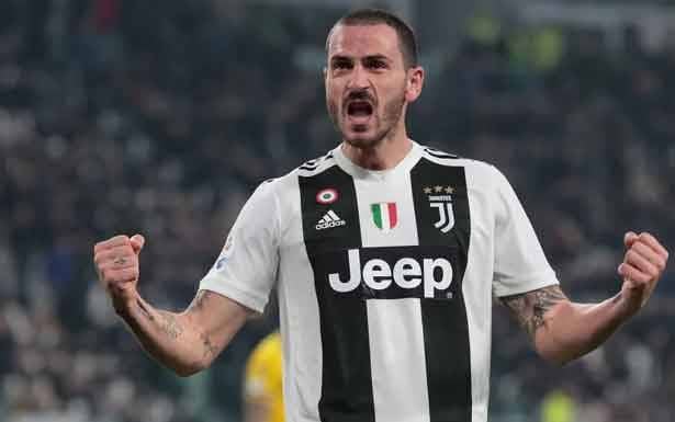 بيرلو يحرم مانشستر سيتي من بونوتشي