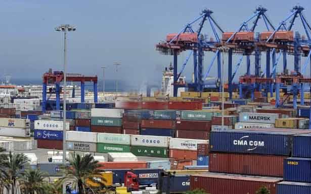 43 حاوية في مرفأ بيروت تحتوي مواد قابلة للاشتعال