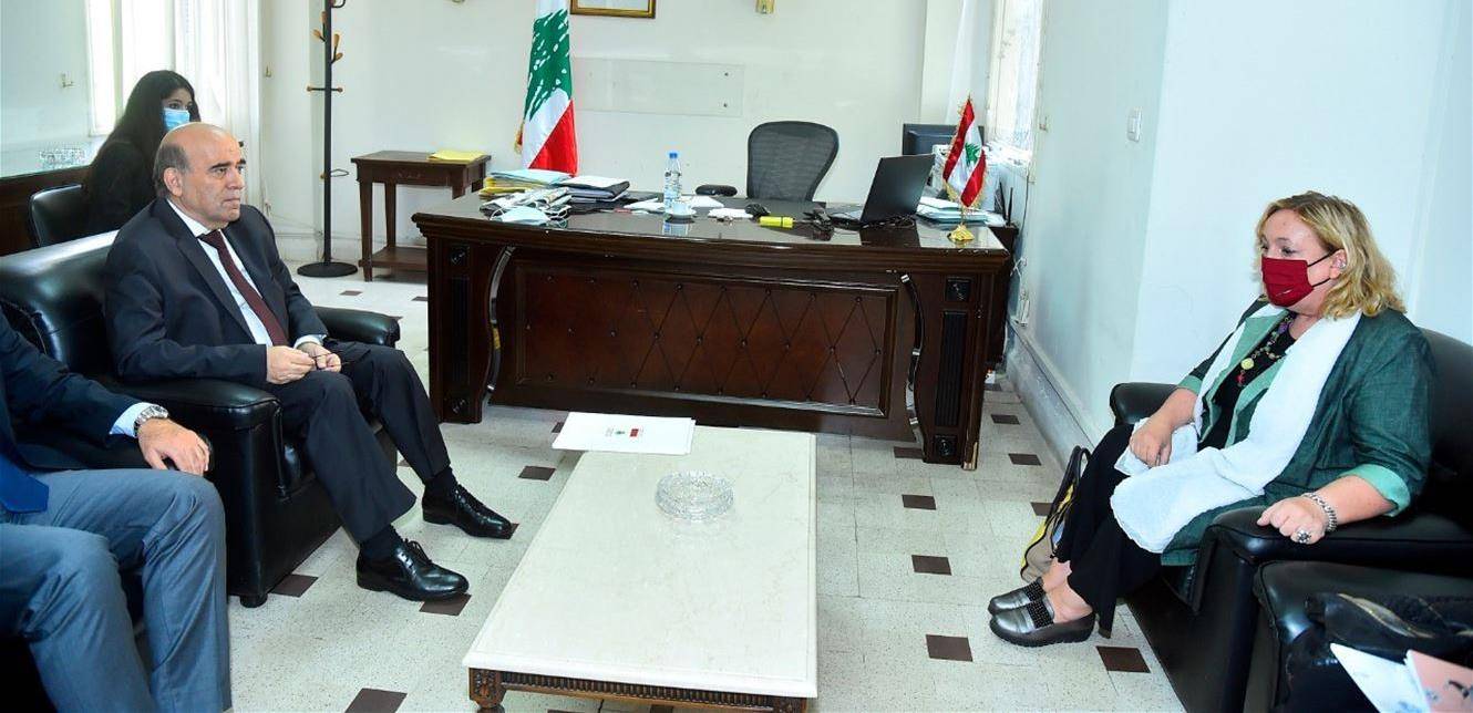 وهبة بحث مع نائبة وزير الخارجية الإيطالي في كيفية مساعدة لبنان