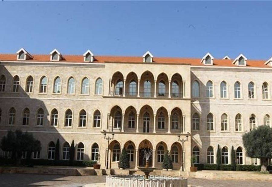 من نَصحَ دياب بعدم زيارة المرفأ قبل الإنفجار؟