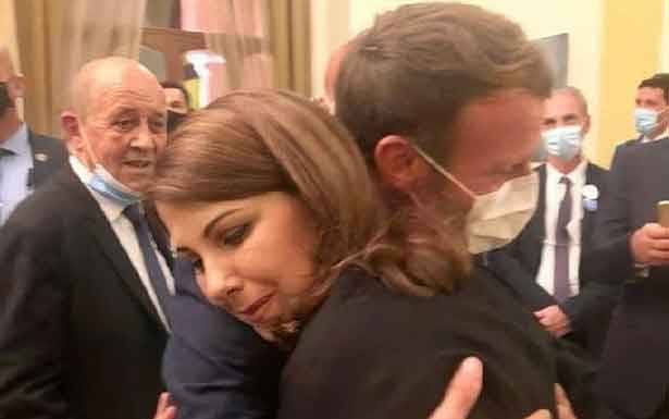ماجدة الرومي تنشر صوراً لها مع ماكرون