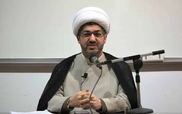 صادق النابلسي: المُبادرة الفرنسيّة مُناورة أميركيّة لجعل لبنان بنحو تدريجي ضمن سياق صفقة القرن