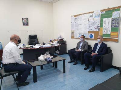 سفير بولندا زار مستشفى الحريري لتقديم هبة من بلاده