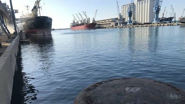 سوريا.. جمارك طرطوس تكشف عن وضع المواد القديمة والمتروكة في المرفأ