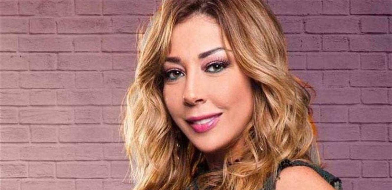 رولا شامية تحتفل بعيدها بالأبيض وصورة مع شقيقها.. تعرّفوا إلى "نبيل"