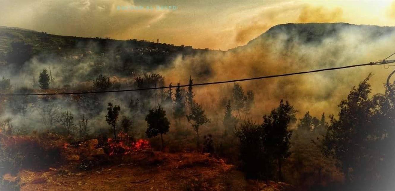الدفاع المدني اخمد حريقين في الضنية
