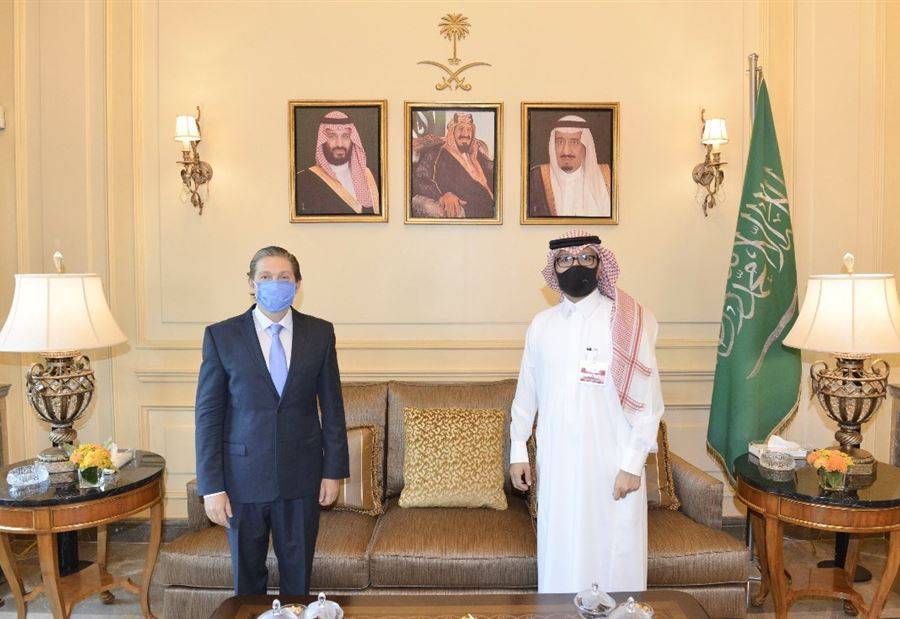 كرامي بـضيافة خادم الحرمين الشريفين