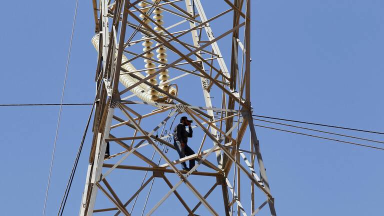 ليبيا.. سرقة خط كهرباء لمدة 4 أيام تبقي المواطنين في الظلام
