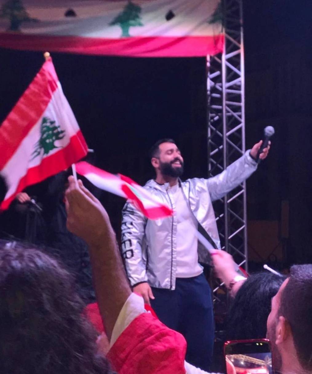 محمد عمري يجمع كاظم الساهر وصابر الرباعي في عمل فني رائع!