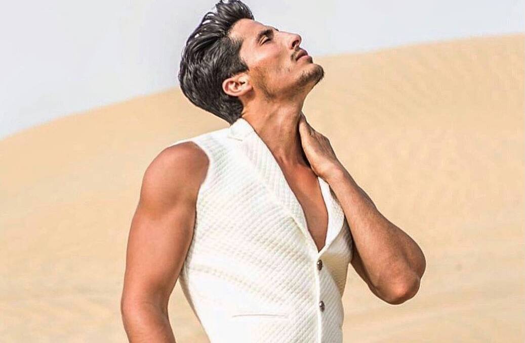 الممثل الجزائري محمد رغيس يعلن شفاءه من فيروس كورونا