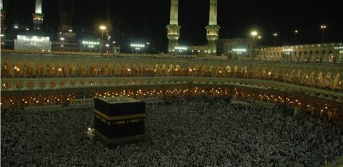 السعودية تعلن عودة العمرة قريباََ ضمن شروط للوقاية من عدوى فيروس كورونا