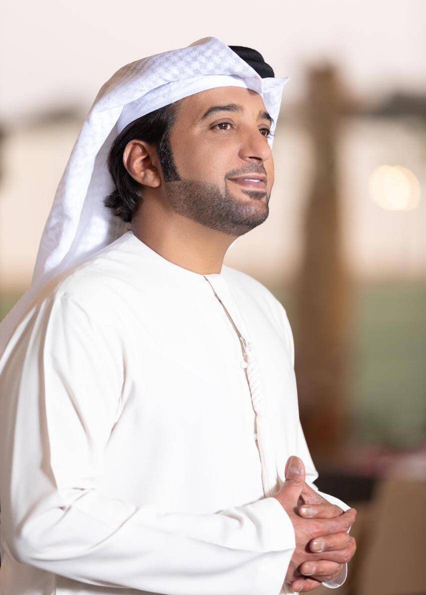عيضة المنهالي ما بين عقل وقلب في 