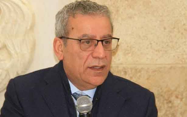 بزي : الله يعين أديب من رؤساء الظل