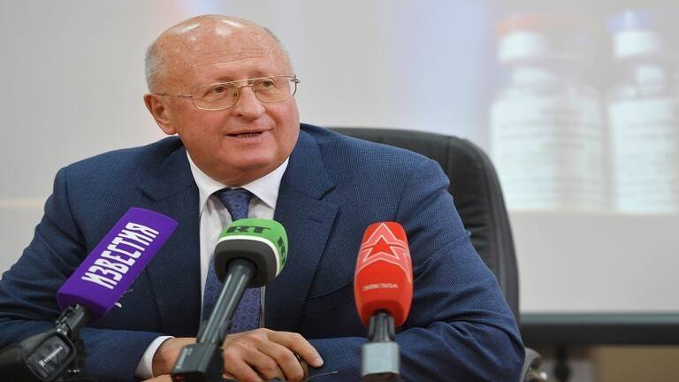 مركز "غاماليا" الروسي: التطعيم الثاني بلقاح "سبوتنيك V" يطيل مفعول المناعة