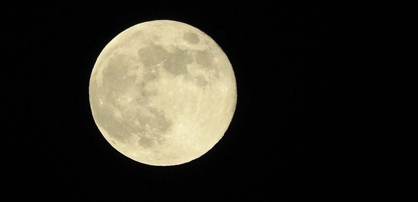 قمر جديد صغير يدور حول الأرض قريباً