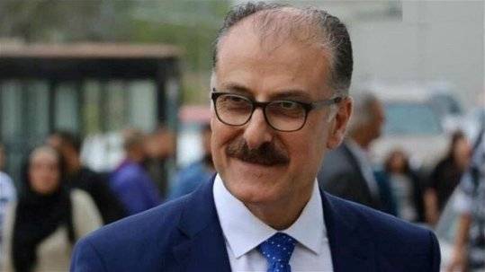 عبدالله: من المسؤول عن أزمة نفاياتنا المكدسة في الشوارع؟