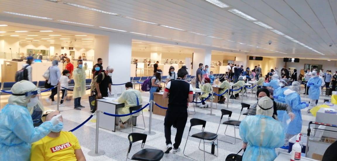 وزارة الصحة: 8 حالات ايجابية على متن رحلات وصلت إلى بيروت