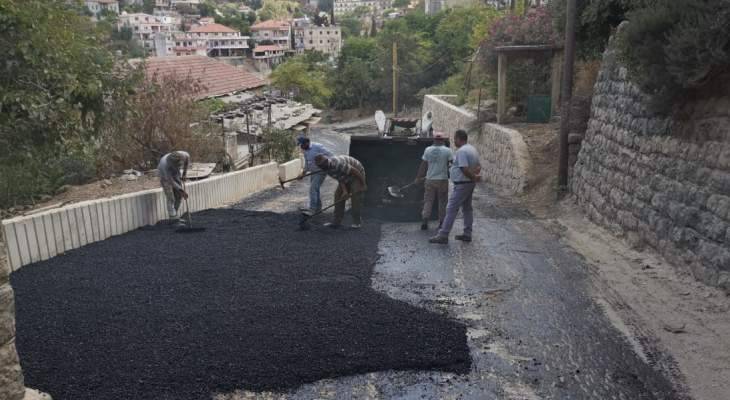 بلدية حاصبيا اختتمت مشروع تعبيد الطريق الرئيسي الذي يربطها بجاراتها