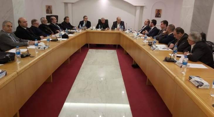 "الروم الكاثوليك":  لتأليف حكومة يكون لها مقومات الثقة للعمل في الداخل ومع الخارج