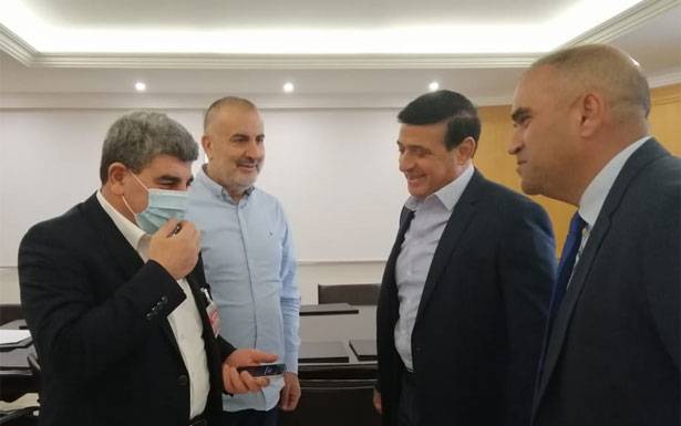 نجار بحـــث مــع تامر وطــلــيــس موضوع الشاحنات المبردة العامـلـة فـي الترانــزيــت