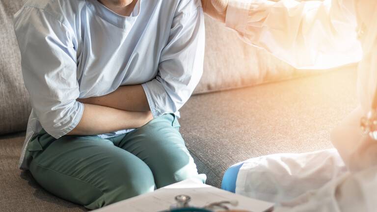 أعراض رئيسية لسرطان عنق الرحم يجب على الإناث معرفتها