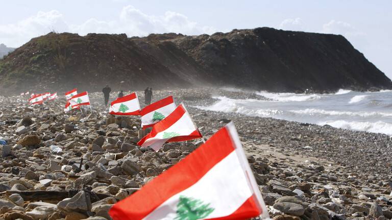 لبنان يعلن تشيكل وفده للتفاوض مع إسرائيل بشأن ترسيم الحدود