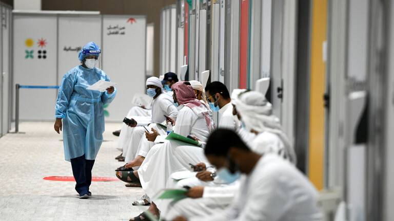 وزارة الصحة الإماراتية توافق على المرحلة الثالثة من تجارب لقاح "سبوتنيك-V" الروسي