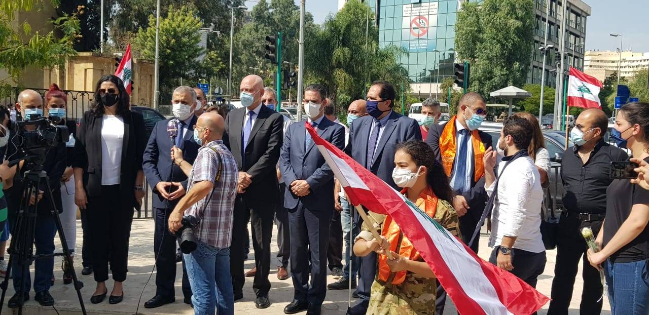نواب بيروت يكرمون شهداء الواجب في ذكرى ١٣ تشرين