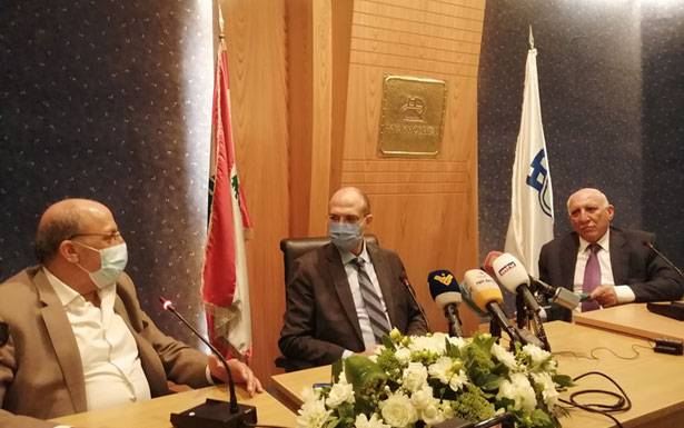 افتتح قسم «الكورونا» في مستشفى رياق