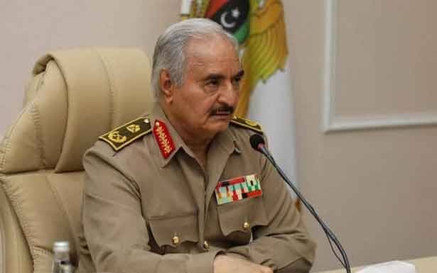 حفتر يستعد غرباً و«الوفاق» تعلن النفير العام