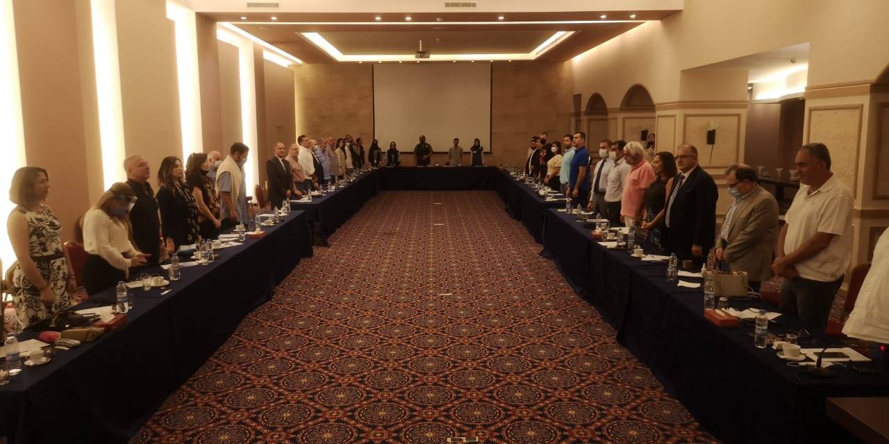 مجموعات من ثورة ١٧ تشرين تسمّي الدكتور عبد الرحمن البزري مرشحاً للحركات الثورية؟!