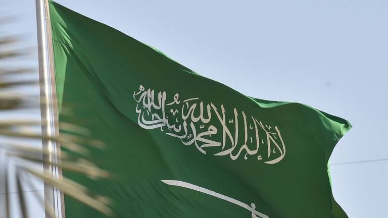 من بريد هيلاري كلينتون.. سفير أمريكي يتحدث عن "المجتمع الوحيد الذي لم يخترقه الاستعمار الغربي"