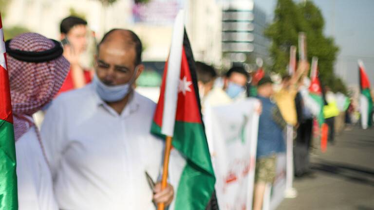 قرار بدفن موتى كورونا على الطريقة التقليدية في الأردن