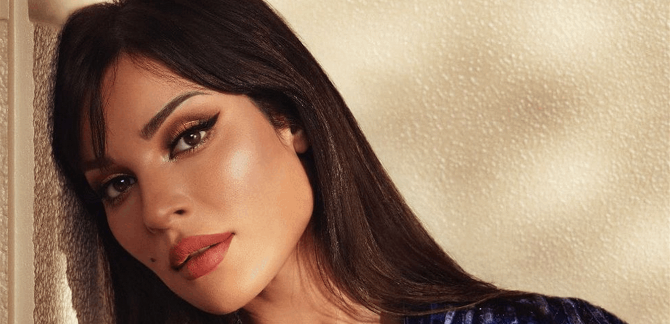 نادين نسيب نجيم تزور القديس شربل برفقة ولديها (صورة)