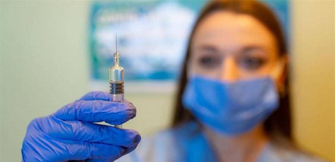 شبح "الوباء المزدوج".. لماذا يجب أخذ لقاح الأنفوانزا فورا؟