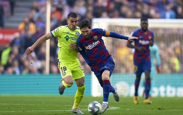 الدوري الاسباني : ريال مدريد ــ قادش وخيتافي ــ برشلونة اليوم