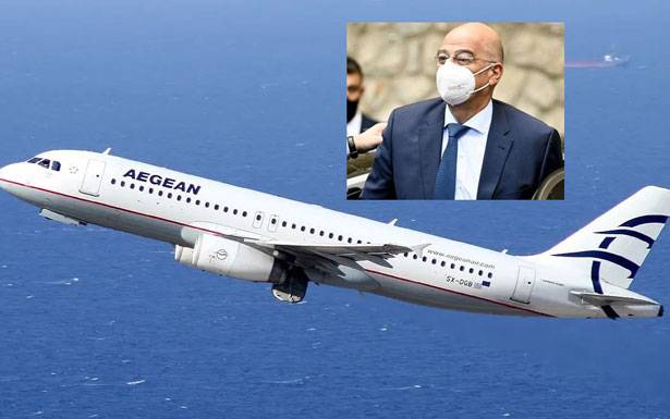 اليونان تتهم تركيا باحتجاز وزير خارجيتها «في الجو»