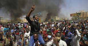 تجمع المهنيين السودانيين يدعو الثوار لأخذ مواقعهم استعدادا للتظاهر