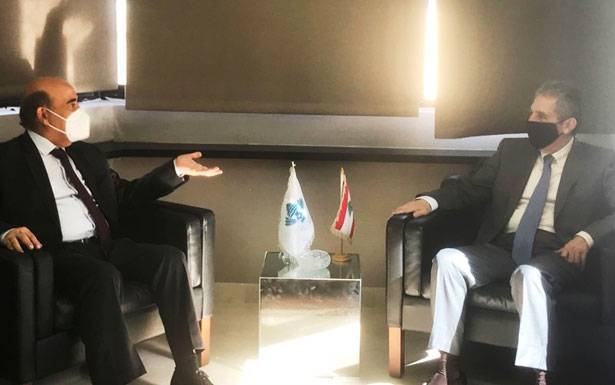 وزني بحث ووهبه في موازنة سفارات لبنان