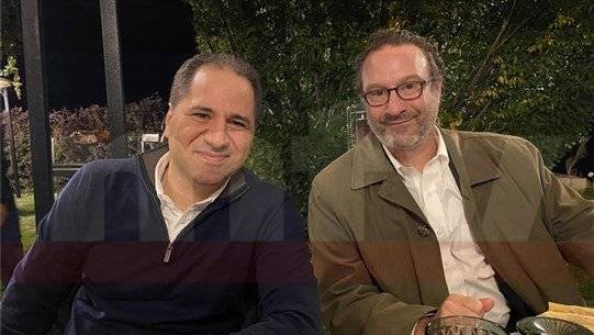 بعيداً عن الإعلام... لقاء جمع شينكر والجميل (صورة)
